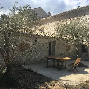  Hébergement de vacances Le Cabanon France