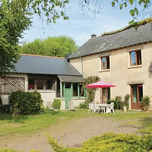  Hébergement de vacances Stunning In With 4 Bedrooms France